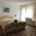 Ohana Bed & Breakfast 3*