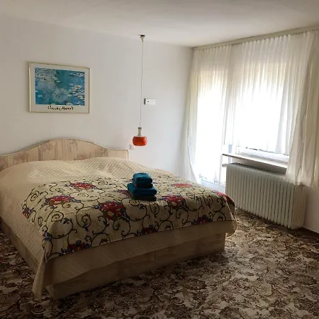 Ohana Bed & Breakfast 3*